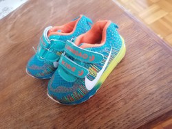 Nike Lianxiao világítós baba cipő 21 - s méretben eladó !