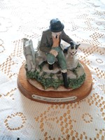 14X13 cm leonardo figure with a hunter dog