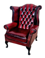 A528 Antik burgundi színű  chesterfield Queen Anne bőr füles fotel