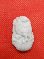 Jáde kakas medál, amulett Kínai horoszkóp Kakas: 1957, 1969, 1981, 1993, 2005, 2017
