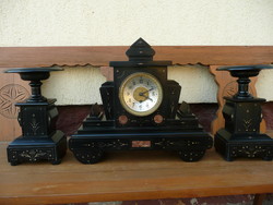Action! Antique black marble fireplace clock set, with 2 candle holders, working!