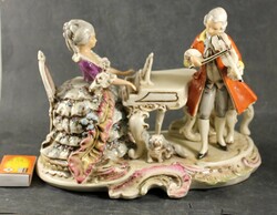 Német porcelán barokk zenész pár 394