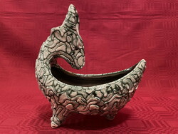 Gorka: serving bowl with bull's head