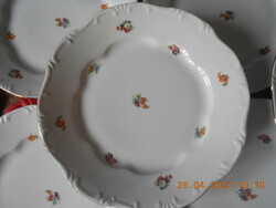 Zsolnay porcelán virág mintás lapos tányér