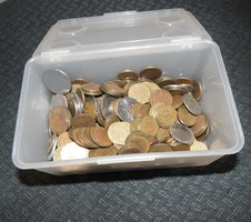 Egy doboz érme pénz