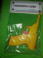 Retro magyar trafikáru bazáráru botatlan csomagolt Vizi pisztoly LUGER műanyag játék képek szerint 1