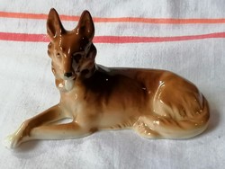 Lippelsdorf porcelán kutya 11 x 7 cm