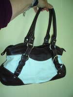 Vintage genuine leather coccinelle handbag