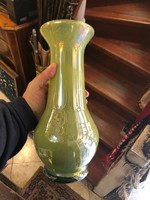 Eozin mázas üveg váza, 36 cm-es magasságú, hibátlan darab.