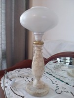 Alabástrom asztali lámpa búrával