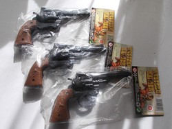 3 darab retro játék patronos pisztoly