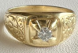 79T. 1 Forintról! 18 karátos Arany (5,6 g) Briliáns (0,15 Ct) gyűrű, Hófehér, Víztiszta kővel!