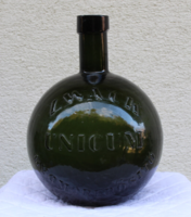 Unicumos bottle