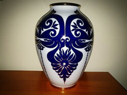 Huge limited edition Saxon studio vase in a raven house
