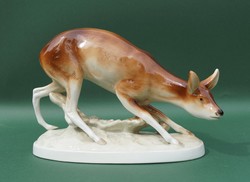 Régi Royal Dux cseh nagyméretű porcelán őz őzike figura