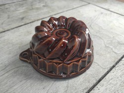 Régi kuglófforma - kerámia kuglóf sütő forma - vintage konyhai dekoráció