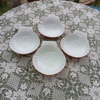Shell-shaped ceramic shape