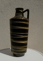 Art-deco thick vase in beautiful condition. Negotiable !!