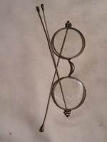 Régi dioptriás szemüveg( 2-2,5-3)
