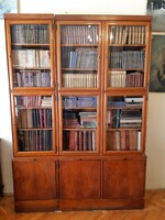 Lingel bookcase