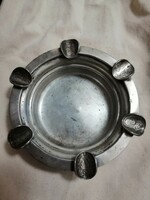 Silver ashtray with 6 pieces of Franciscan Joseph and 1 crown