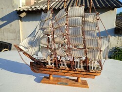Vitorlás hajó makett , 40×45 cm