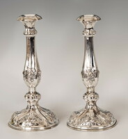 Ezüst antik bécsi gyertyatartó párban - bécsirózsás dekorral