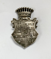 Erdődy címeres ezüst plakett.
