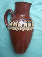 Bolgár kerámia kancsó/váza jellegzetes díszítéssel Magassága 22 cm.Hibátlan!