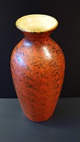 Tófej váza. narancs- belül sárga színű. 28 cm. magas.