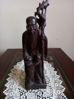 Kínai faragott fa figura