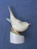 Zsolnay porcelán cinege figura hibátlan állapotban   12.5 cm magasságú, Zsolnay porcelán cinke figur