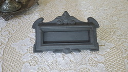Cast iron, wall-mounted leaf ejector,