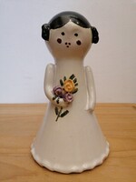 Kumpost is a ceramic figure