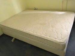 Cardo brand bedding and mattress for sale in good condition