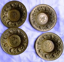 4 pieces of copper plates for sale, diameter 9.8 cm.