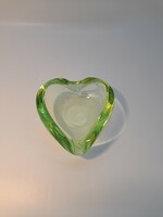 Vastag zöld üveg hamutartó, hamus tál, szív alakú