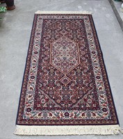 Keleti perzsa mintás szőnyeg szép megkímélt állapotban , sűrű gyapjú szövés 180 x 90 cm +rojt