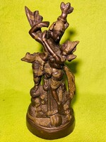 A stately, beautifully crafted, very decorative siva statue.