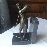 Bronze golfer