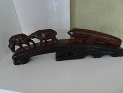 Water buffaloes at work, very nice flawless wood carving