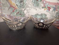 Bowls with silver sauce