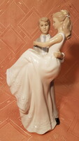 Meseszép esküvői pár,  The Leonardo Collection kiváló porcelán, 26 cm magas, hibátlan állapotban