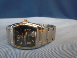 Jacques Lemans  ffi karóra arany acél új modell szinte gyári állapotban van igen nehéz full acél óra