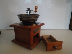 Wood - coffee grinder - 16 x 12 x 12 cm + 9 cm arm - German - flawless