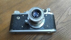 Zorkij, the Russian Leica heavy metal camera camera. An authentic copy of the Russian Leica!