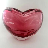 Cseh üveg, szív alakú rózsaszín váza, nehezék