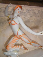 Hollóházi Art deco SEHEREZÁDÉ kézzel festett vitrin figura