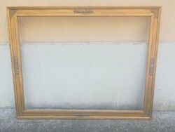 Beautiful elegant wooden picture frame. Nest: 80x60 - 60.5cm. Color: gold, antique.