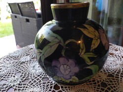 Kézi festett, tojáshéj vékonyságú porcelán váza